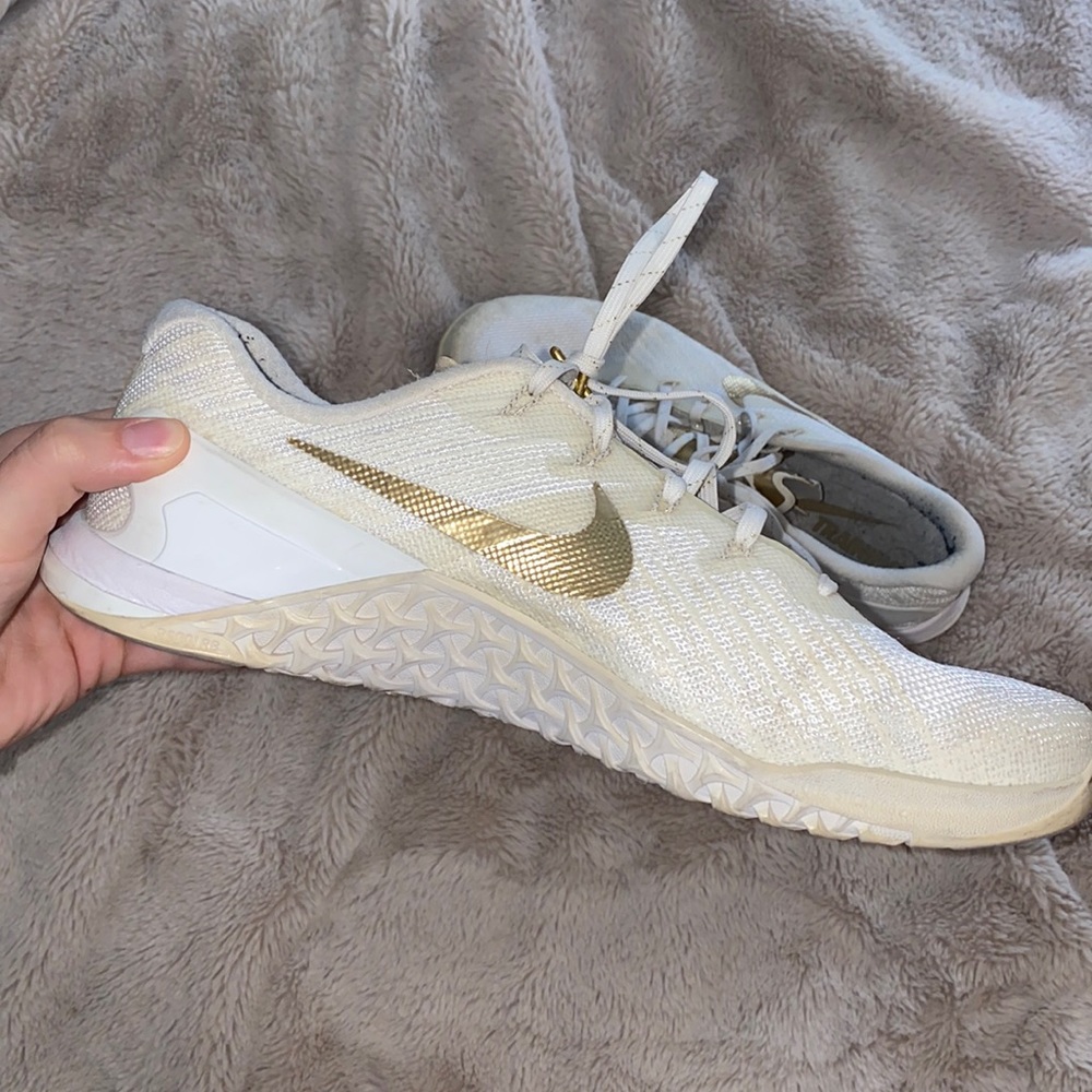 Women’s Nike Metcons - 9.5